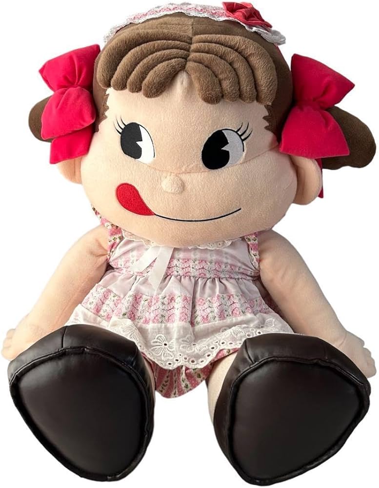 Amazon.co.jp: ペコちゃん ジャンボぬいぐるみ ファミリークラブ