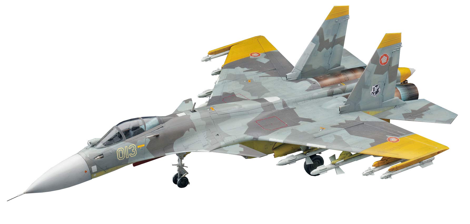 Amazon | ハセガワ 1/72 エースコンバットシリーズSu-33 フランカーD