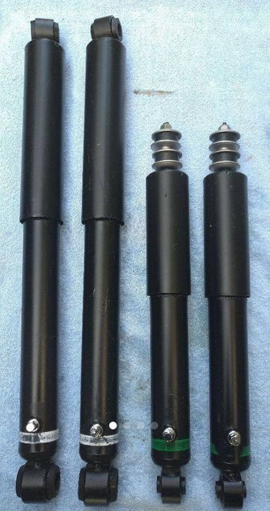 ハイエース200系 2WD 純正ショック ワンオフ加工 減衰力強化品 走行少