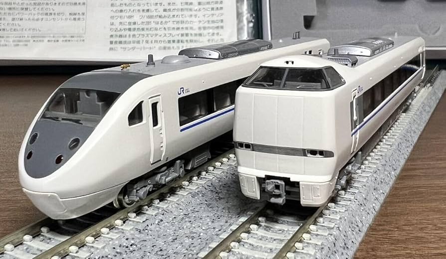 Amazon.co.jp: KATO 10-345 681系 サンダーバード 基本 6両セット