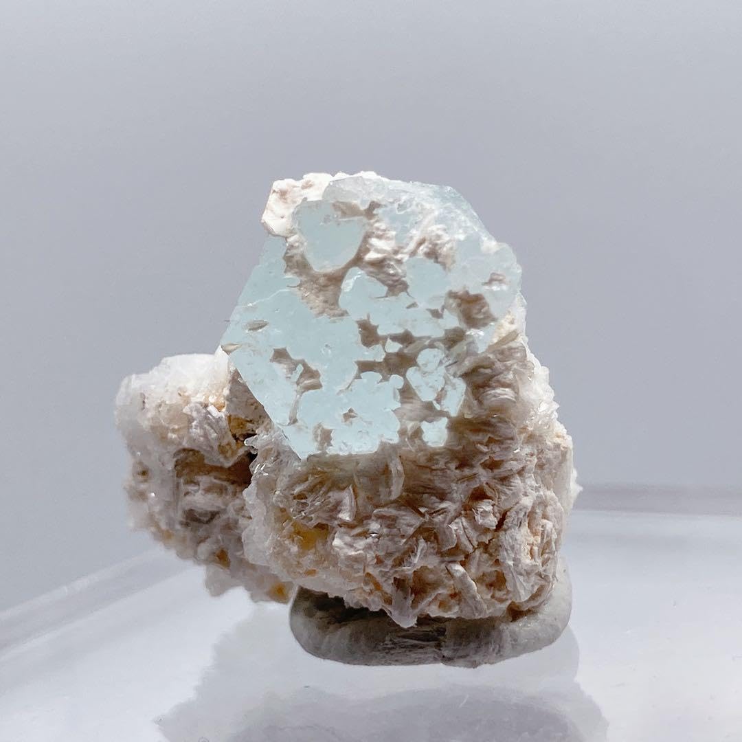 アクアマリン 原石 鉱物標本 214 アクアマリン 原石 鉱物標本 214