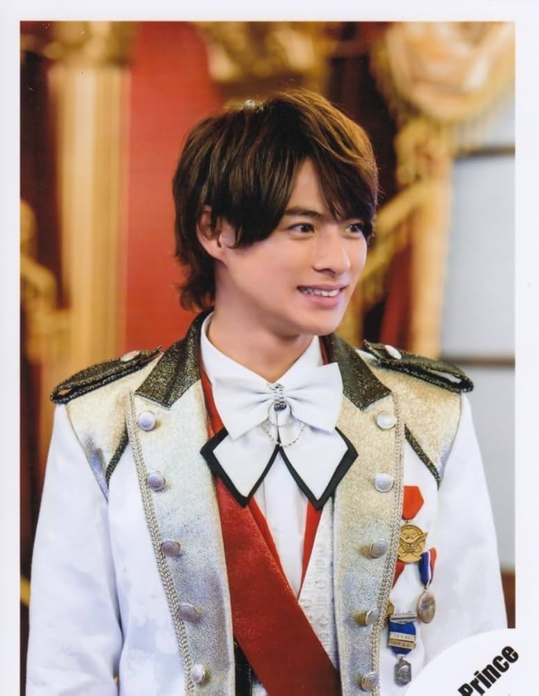 Amazon.co.jp: King & Prince 公式 生 写真 （平野紫耀）KP00055ko