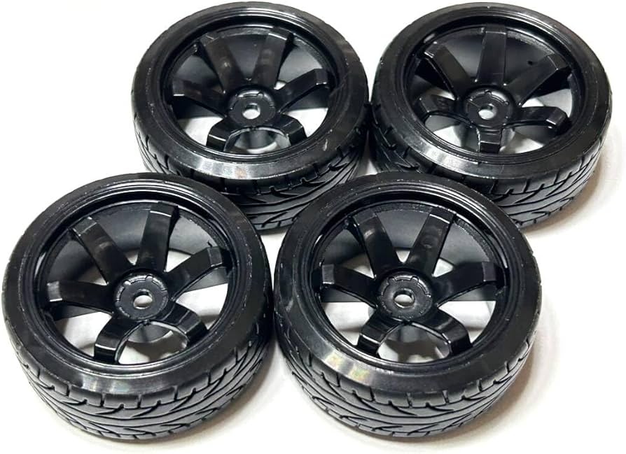 Amazon.co.jp: 1/10 ドリフト用 パターン付きタイヤ組込済み ブラック6