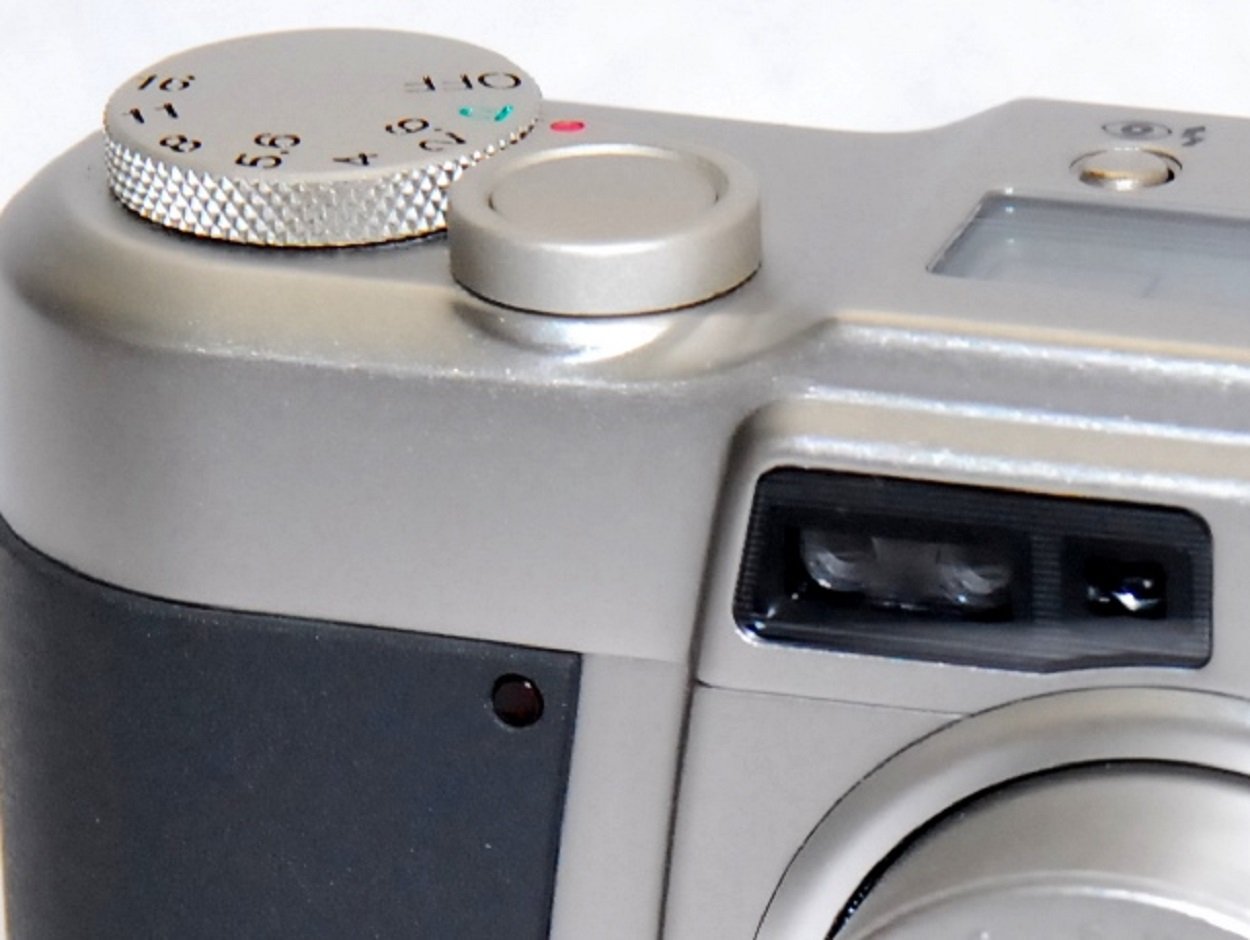 Amazon.co.jp: Fujifilm KLASSE Classe Silver : Electronics