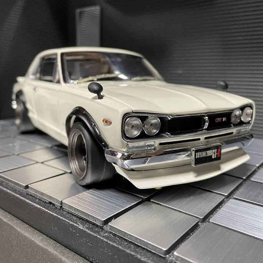 1⁄18 京商 スカイライン GT-R ケンメリ 白 ワタナベ 改造 カスタム 1