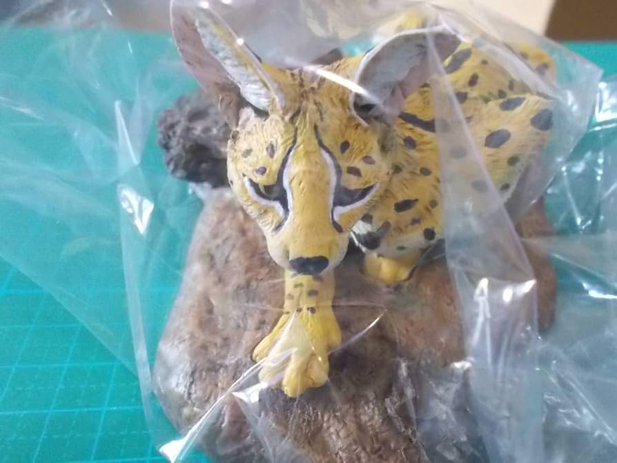 Amazon｜海洋堂 松村しのぶ 原型制作 塗装監修 サーバルキャット 塗装