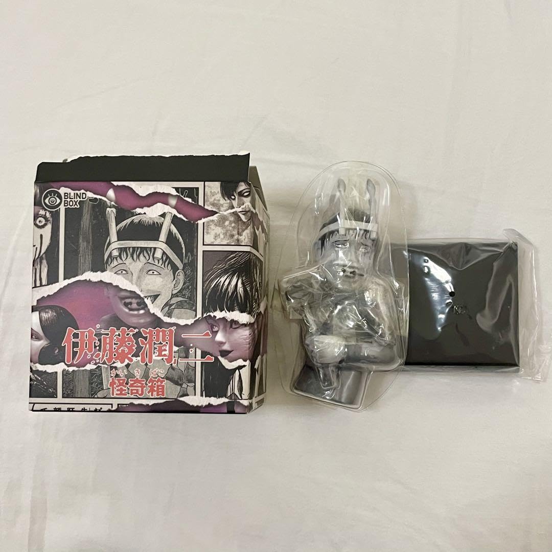 Amazon.co.jp: 伊藤潤二 怪奇箱 フィギュア 双一 : おもちゃ