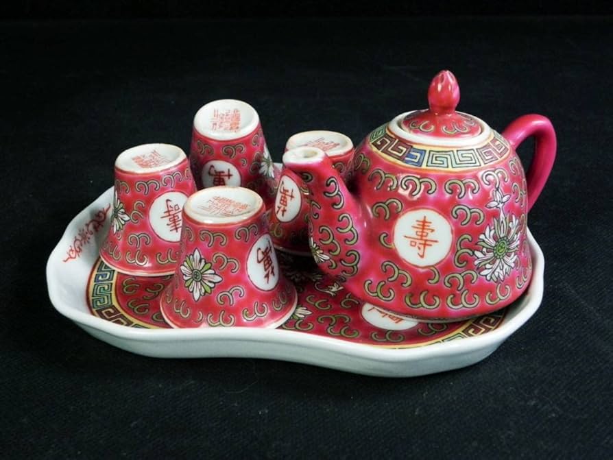 Amazon.co.jp: 中国景徳鎮◎茶器セット萬壽無疆赤釉粉彩花唐草