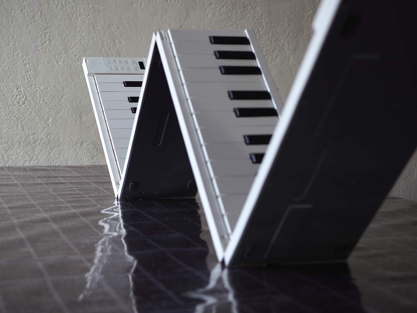 Amazon | TAHORNG OP88 折りたたみ式電子ピアノ MIDIキーボード 88鍵盤