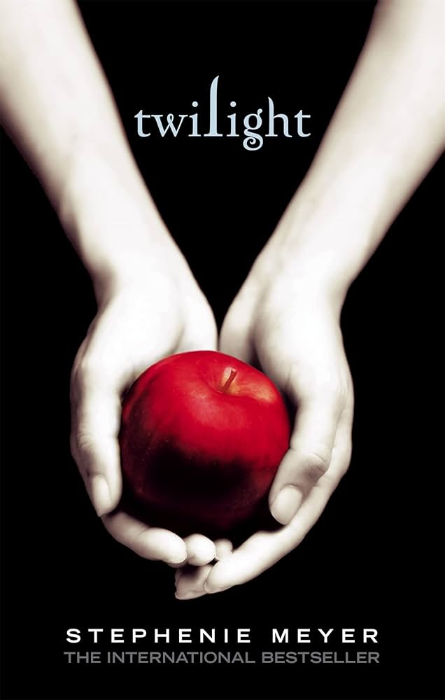 Amazon | Twilight: Twilight, Book 1 (Twilight Saga) (English