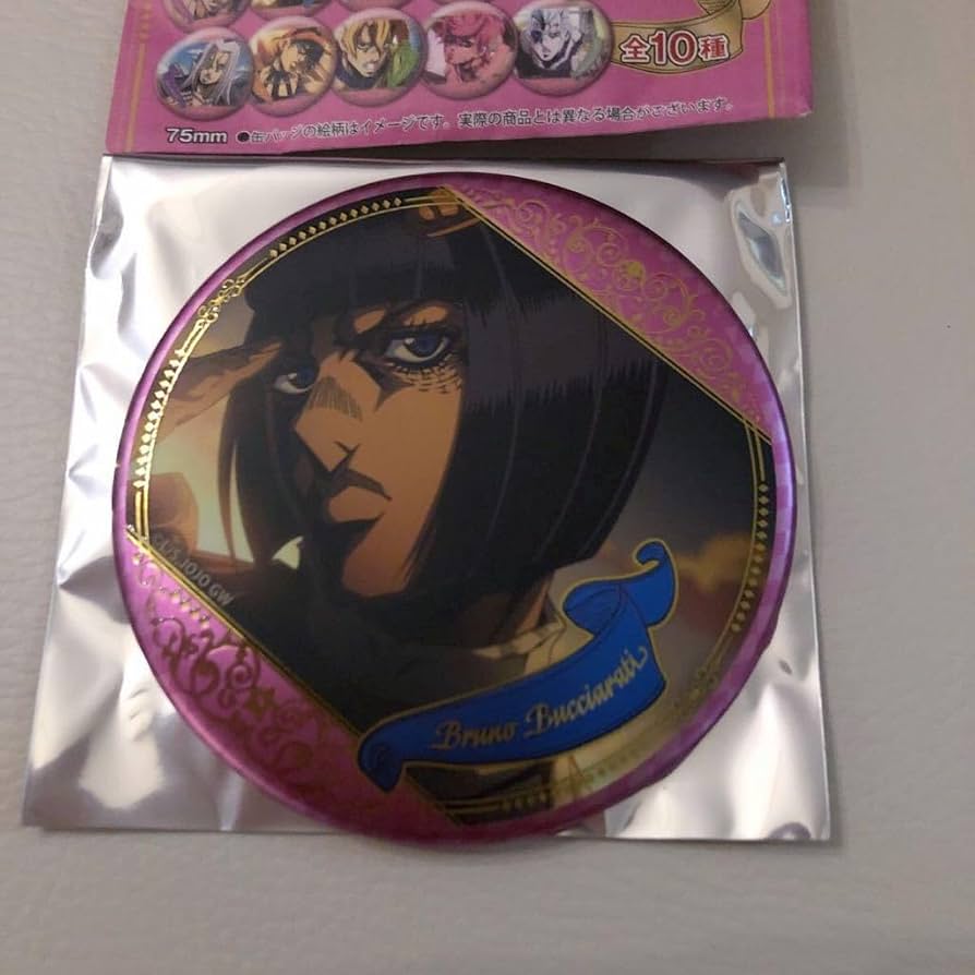 Amazon.co.jp: ジョジョの奇妙な冒険 アニメ10周年記念展 缶バッジ