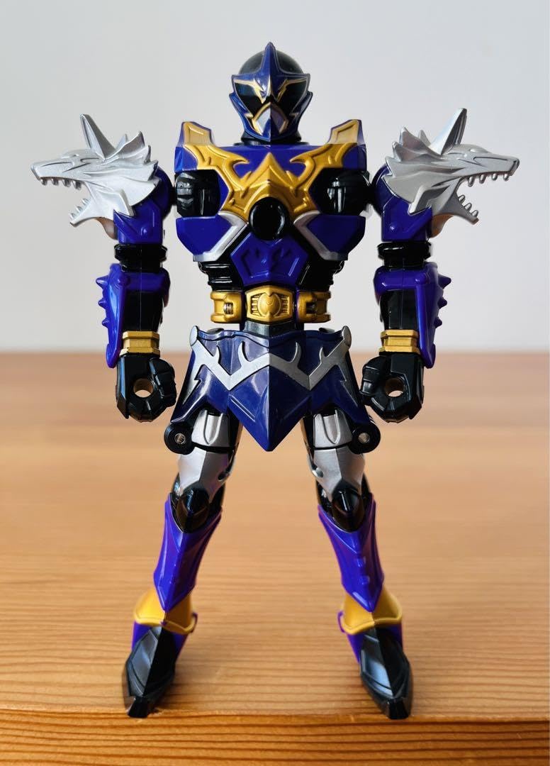 Amazon.co.jp: 魔法戦隊マジレンジャー 魔神合体 DXウルカイザー