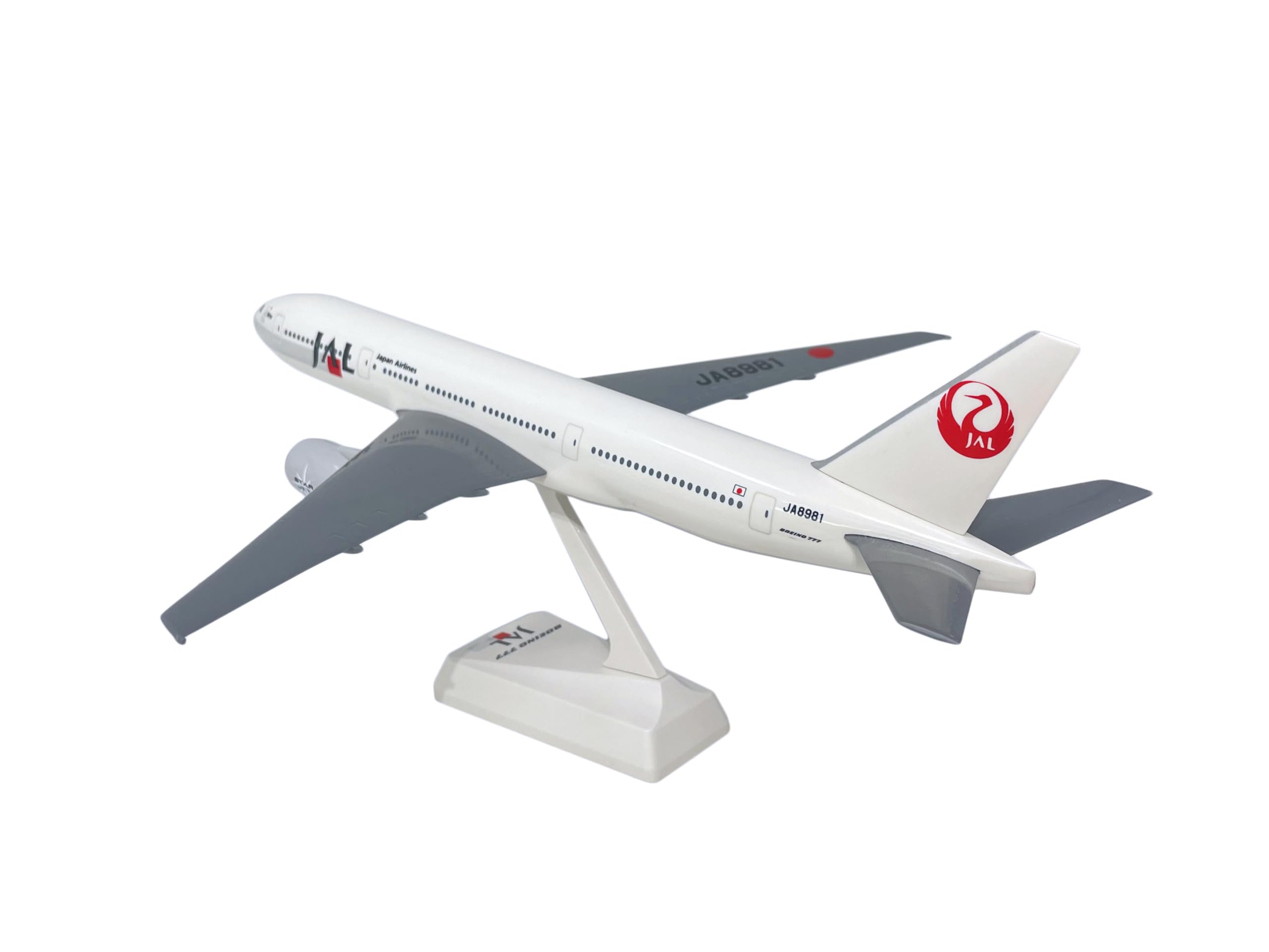 Amazon.com: Flight Miniatures Japan Airlines (89-03) 777-200 1:200
