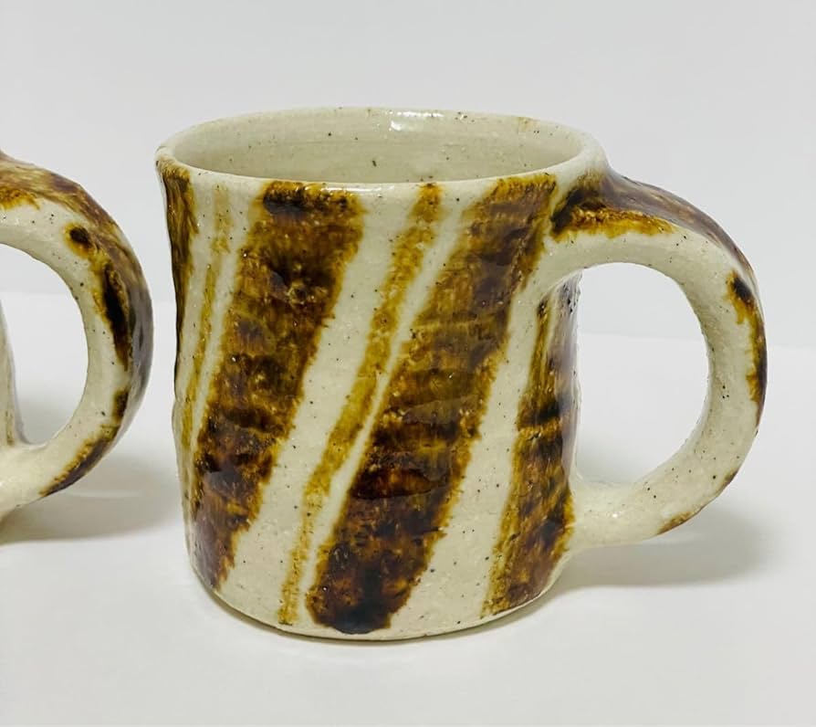 Amazon | 、沖縄 やちむん 愛陶芸 迎里正光作 マグカップセット | ノー