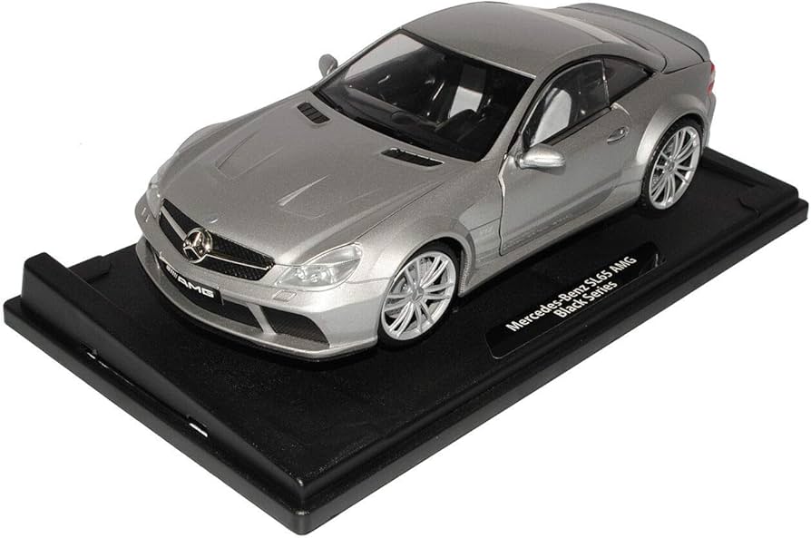Amazon.com: 1/18 Motor Max MB SL65 AMG Black Series Red 79161