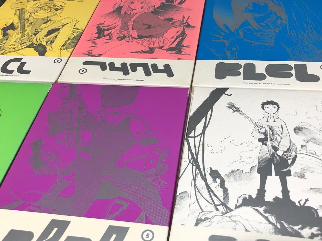 Amazon.co.jp: フリクリDVD 1?6全巻 初回限定版 全巻リーフレット