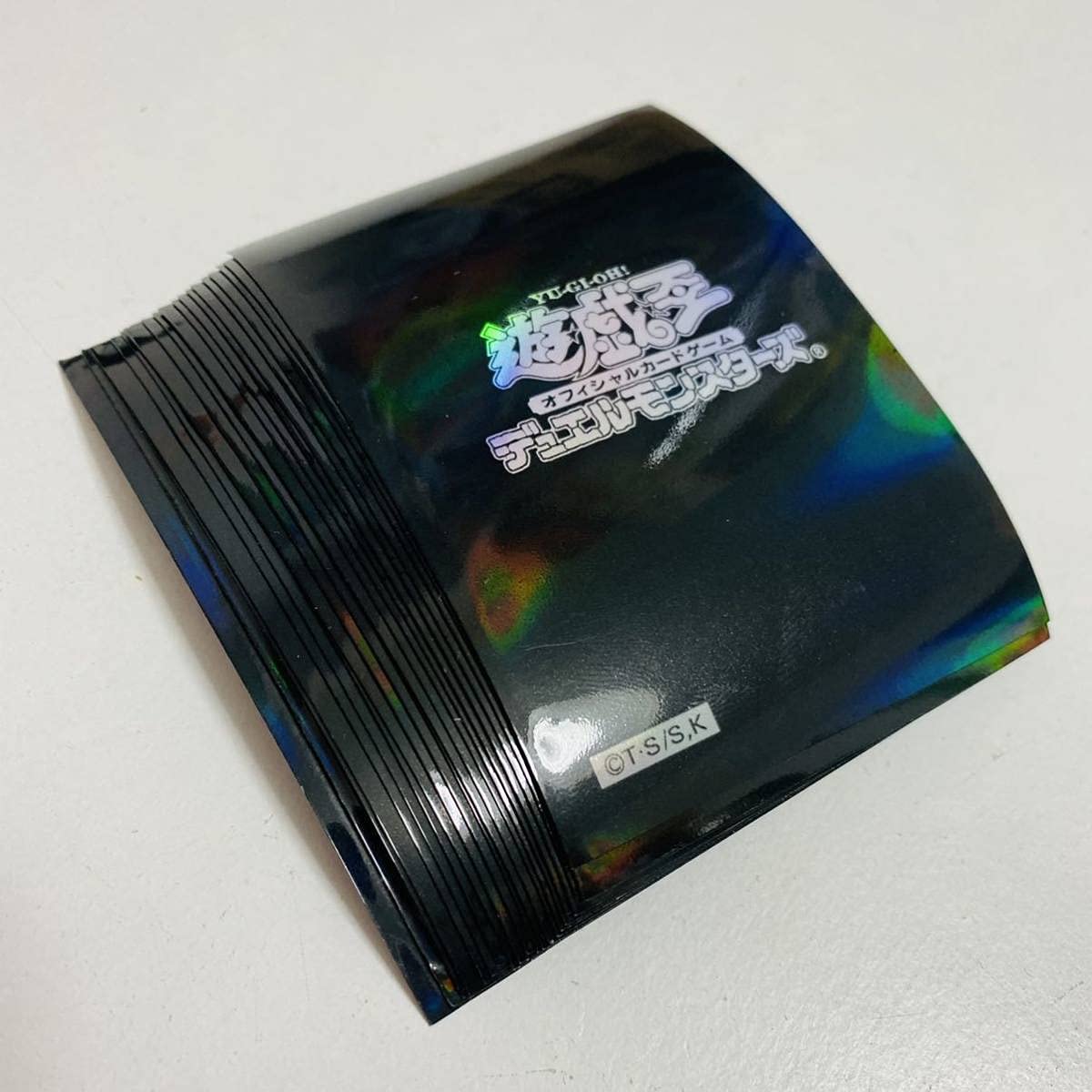 遊戯王 初期ロゴ メタリックパープル スリーブ 紫 70枚セット 遊戯王