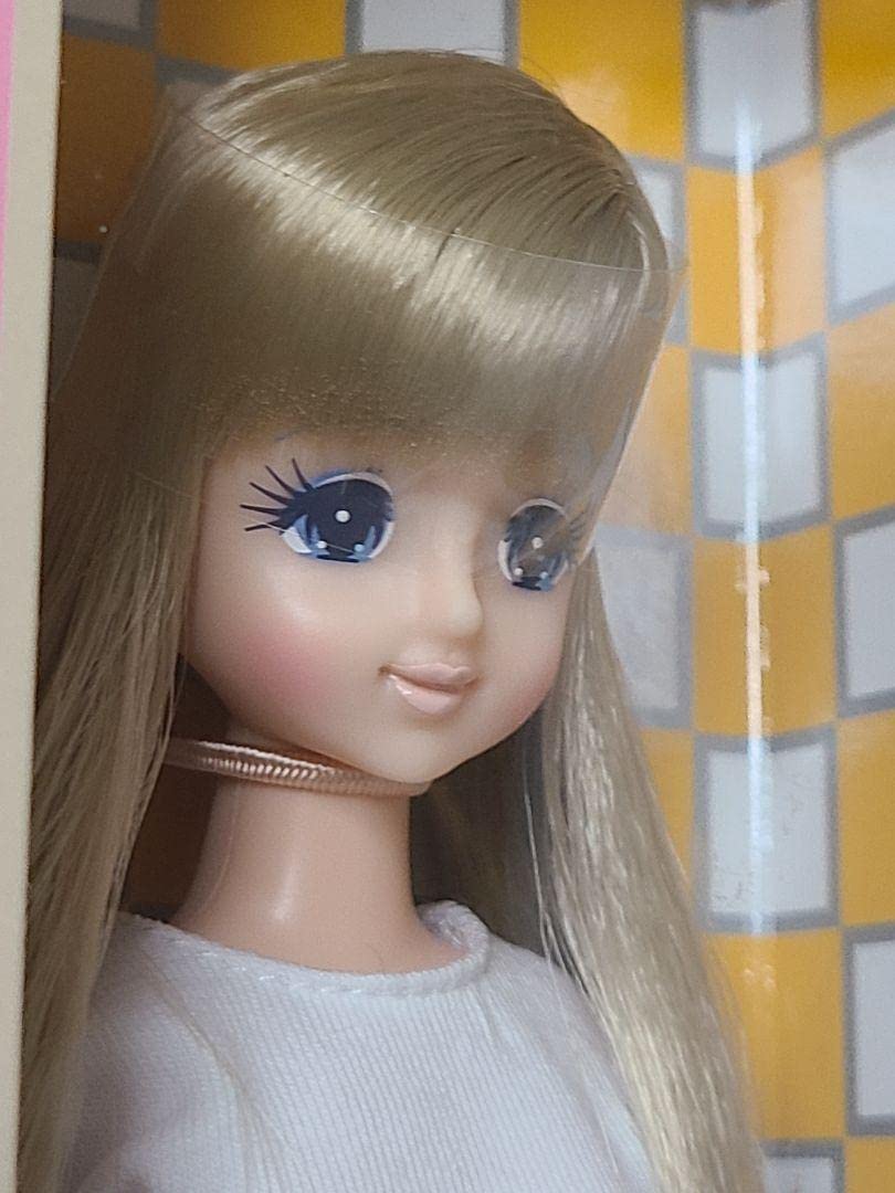 Amazon | リカちゃんキャッスル 2022年神戸三宮BASICモデル 初代