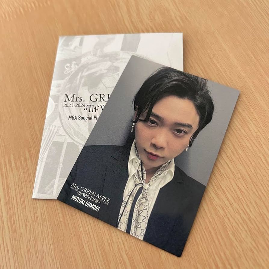 Amazon.co.jp: Mrs.GREEN APPLE フォトカード 大森元貴 : おもちゃ