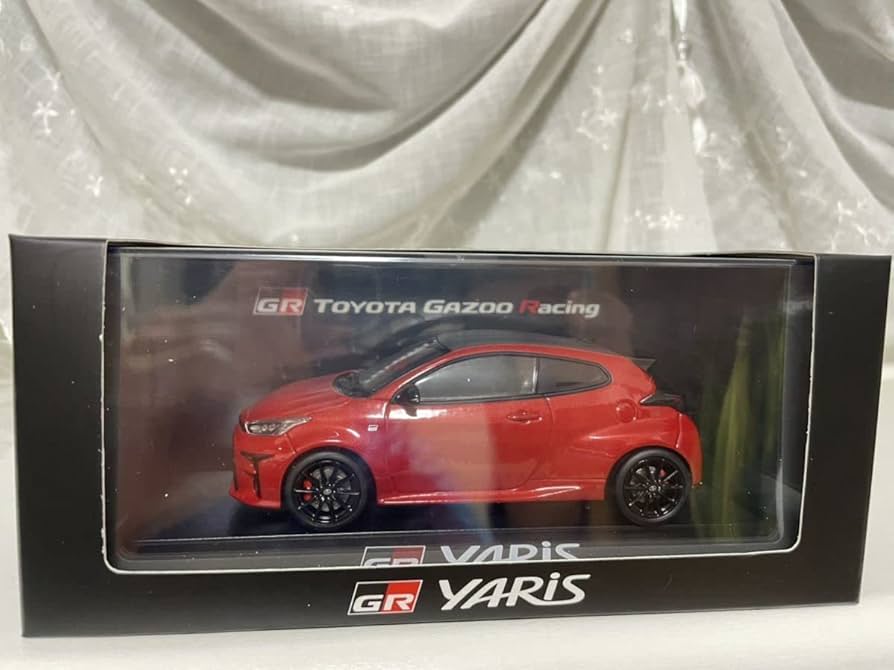 Amazon | トヨタ GRヤリスGRYARIS 1/30 ダイキャストモデルミニカー