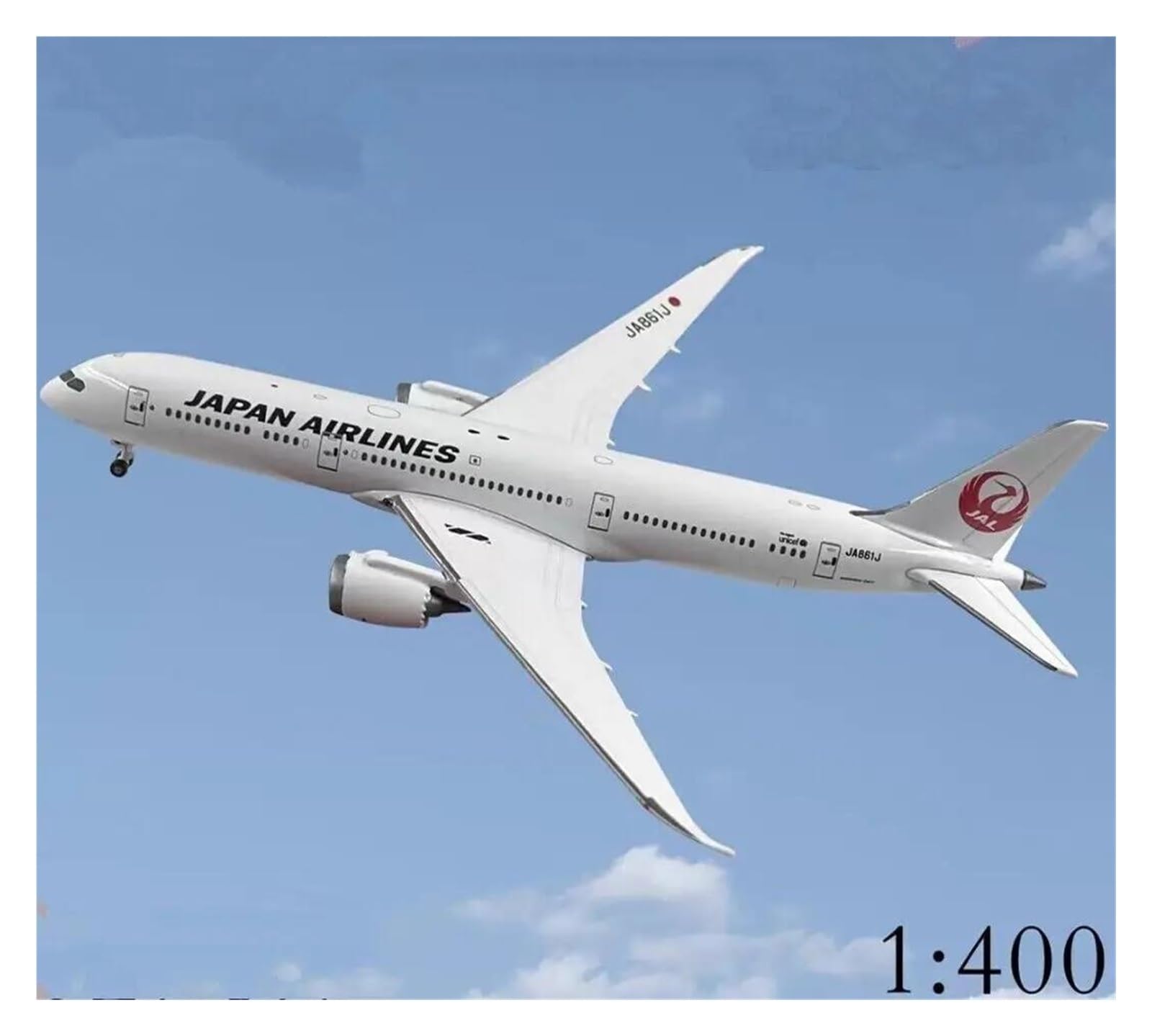 Amazon.co.jp: 飛行機模型飛行機おもちゃの飛行機模型 1/400 B787-9