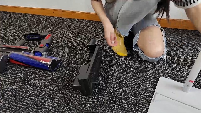 Amazon.co.jp: ダイソン 1.5kg スタンド dyson micro 1.5kg SV18FF