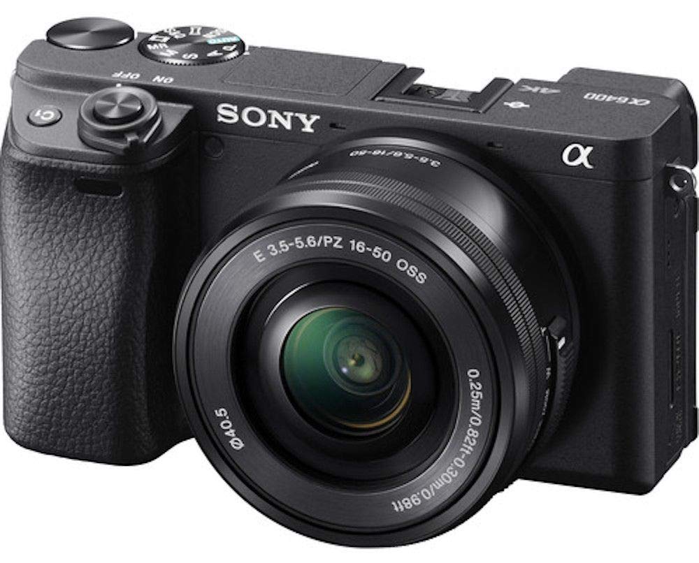 Câmera digital Sony Alpha 6400 com sensor APSC, 24,3MP, tela