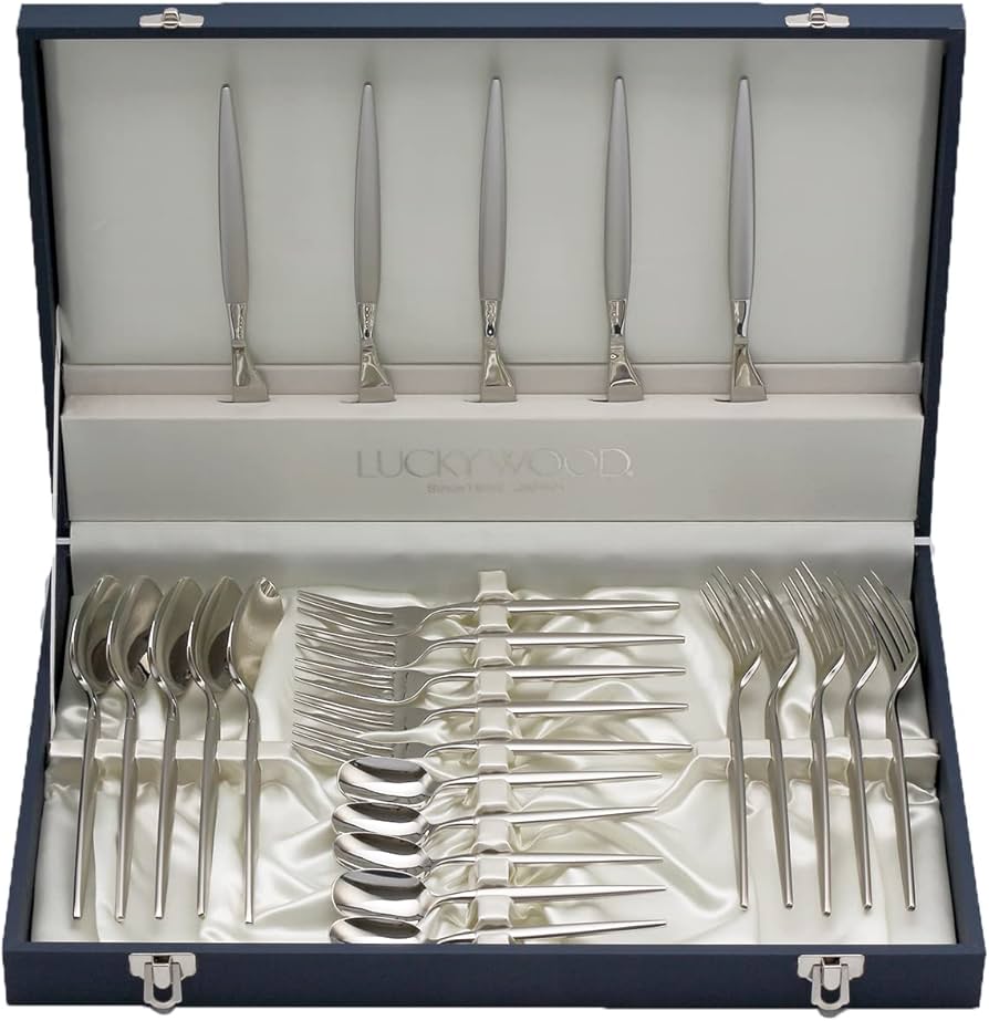 Amazon.co.jp: ラッキーウッド【カトラリーセット】グッドデザイン賞