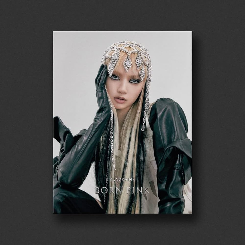 BLACKPINK - BORN PINK[Standard Digipack – LISA Version] - Amazon