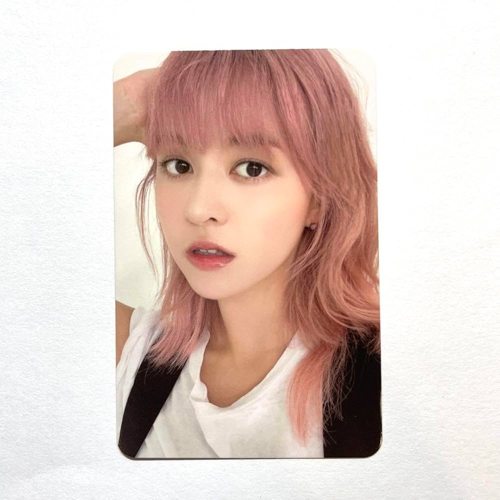 Amazon.co.jp: NMIXX リリー NMIXX Fe3O4 封入 トレカ リリー : DIY