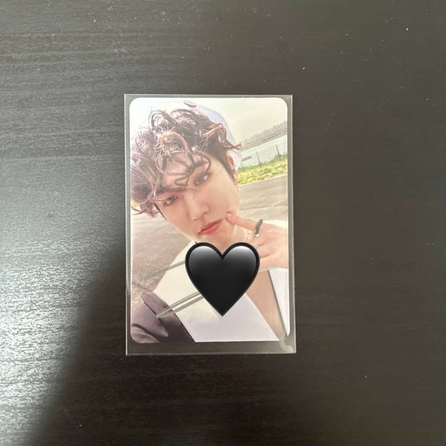 Amazon.co.jp: StrayKids スキズ maxident サイン トレカ ハンジソン