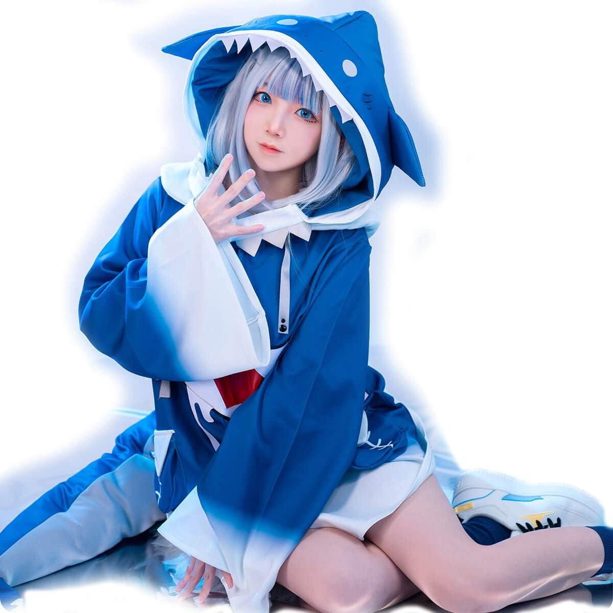 Amazon.co.jp: [NSPSTT] がうる・ぐら コスプレ衣装 Gawr Gura サメ