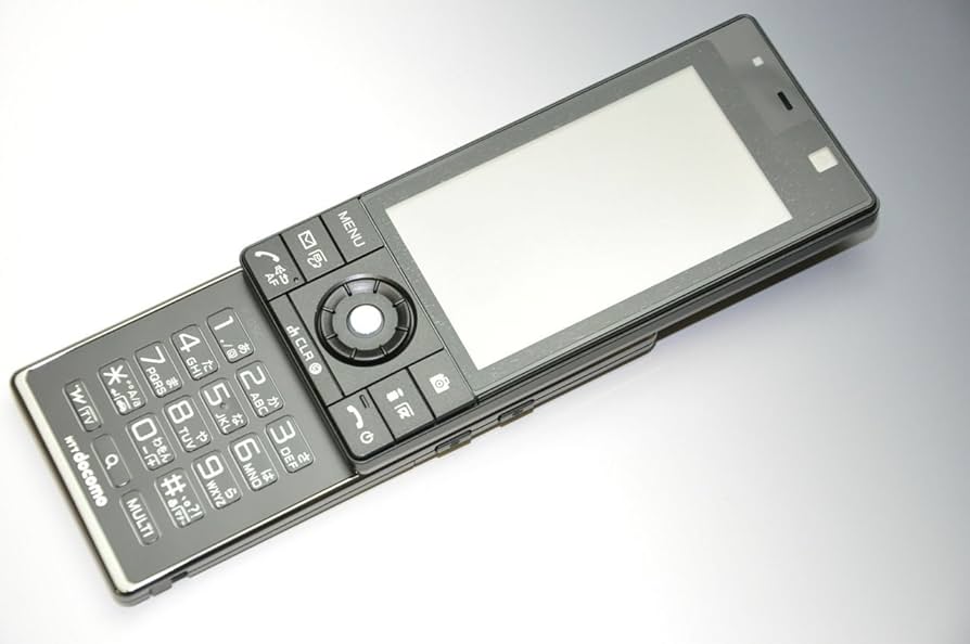 Amazon | docomo STYLE series F-05C ブラック 白ロム | 携帯電話本体 通販