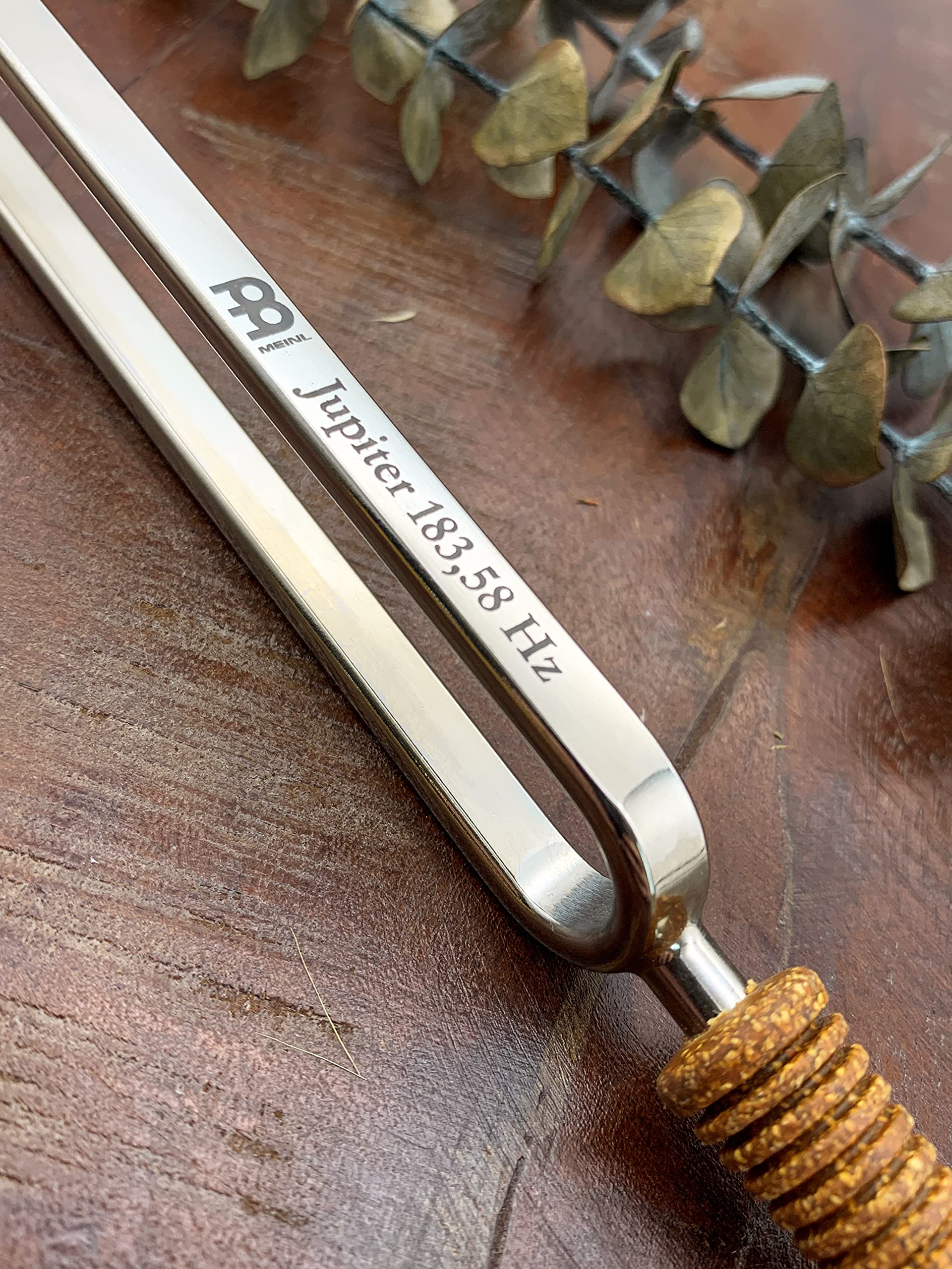 アキュトニクス コズミックチューン 惑星音叉 キロン ミドルヘヴィー