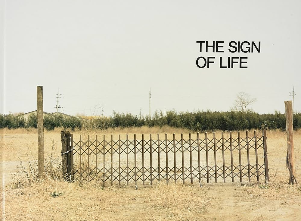 The sign of life | 清野 賀子 |本 | 通販 | Amazon