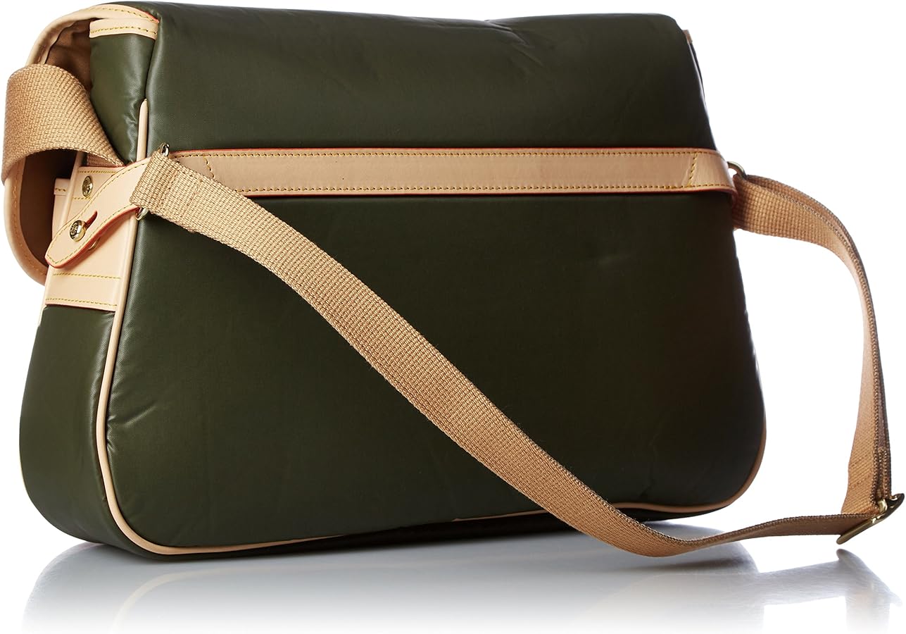 Amazon | [ハンティングワールド] ショルダーバッグ バチュー GREEN