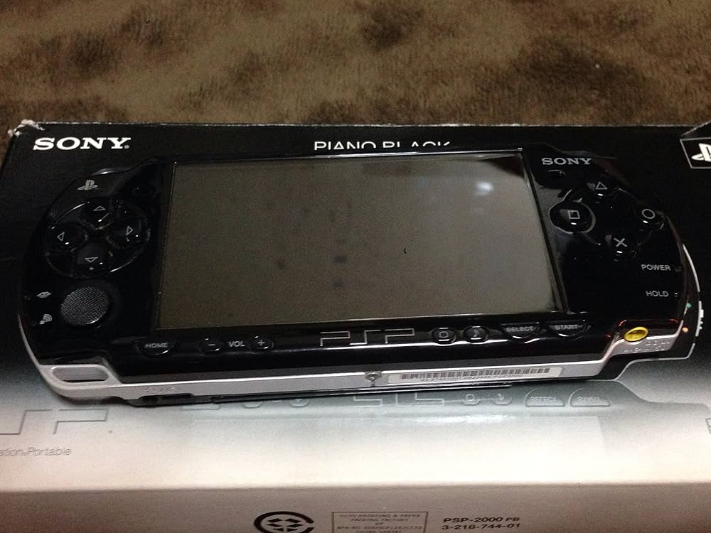 Amazon | PSP「プレイステーション・ポータブル」 ピアノ・ブラック