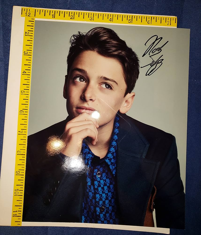 Noah Schnapp (Will) 8in x 10in AUTOGRAPH Photo Stranger Things in