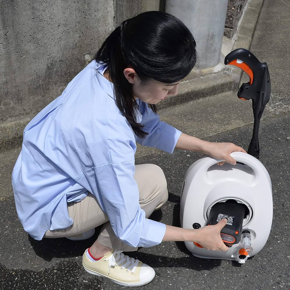 Amazon | 工進(KOSHIN) 36V 2.5Ah 充電式 高圧 洗浄機 SJC-3625