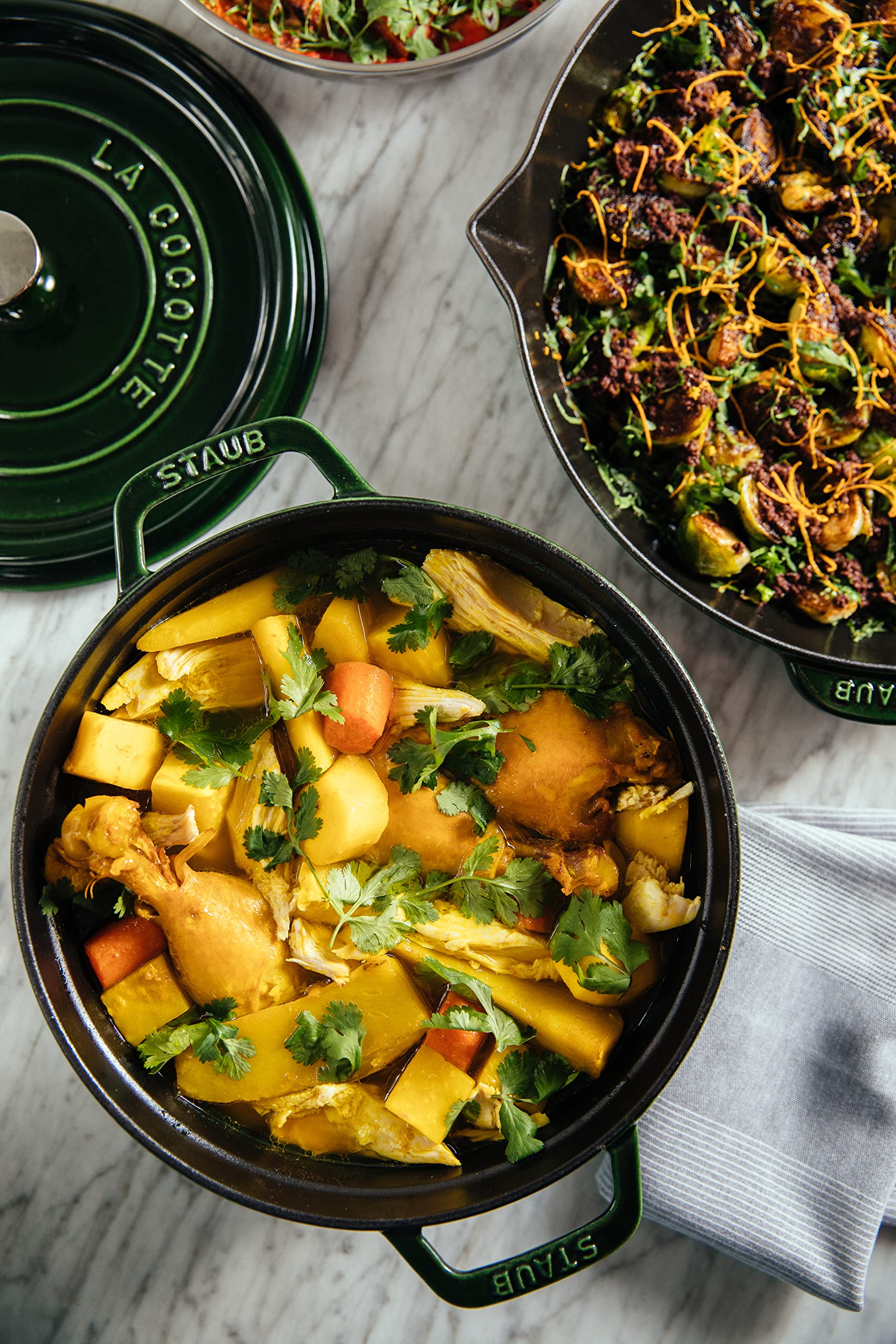 Amazon｜ストウブ(Staub) 「 ピコ ココット ラウンド バジルグリーン