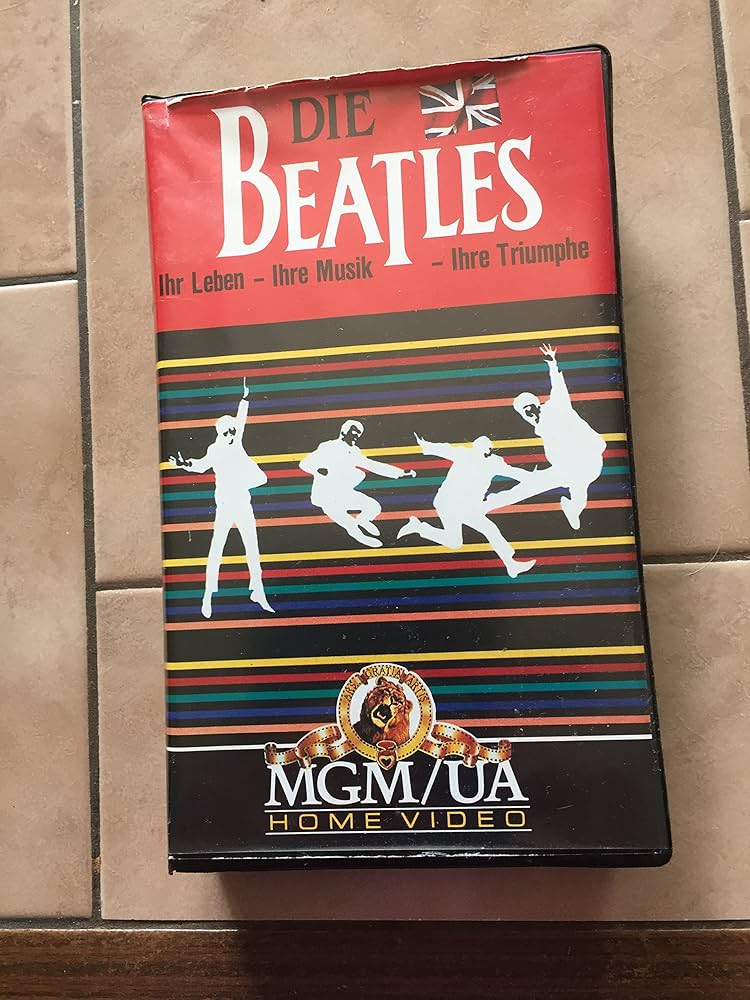 The Compleat Beatles [VHS] : Malcolm McDowell, John Rousmaniere