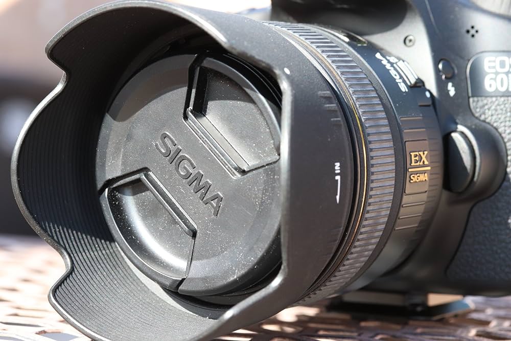 Amazon | シグマ 30mm F1.4 EX DC デジタル専用 HSM キヤノン用