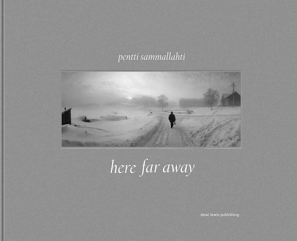 Amazon.co.jp: Here Far Away : Sammallahti, Pentti, Demos, John