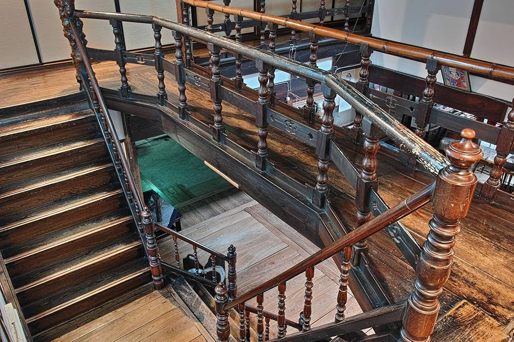 Amazon.co.jp: 遊廓 (とんぼの本) : 豪, 渡辺: 本