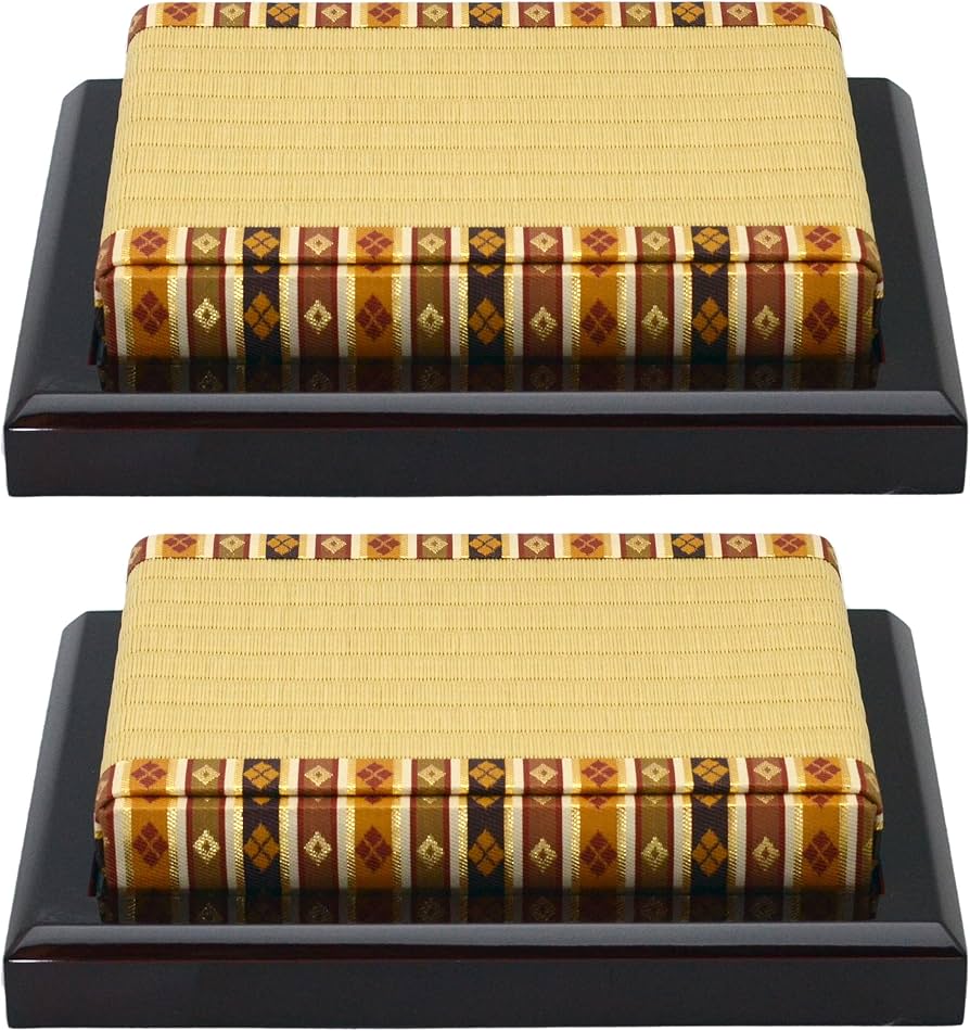 Amazon | 溜塗り親王台 雛人形用 2枚1組 (三五・金茶繧繝) 幅24cm 高さ