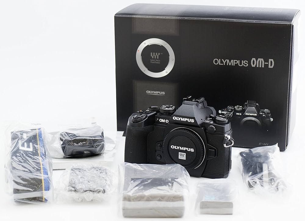 Amazon.co.jp: Olympus OM-D Mirrorless Single-Lens Digital Camera