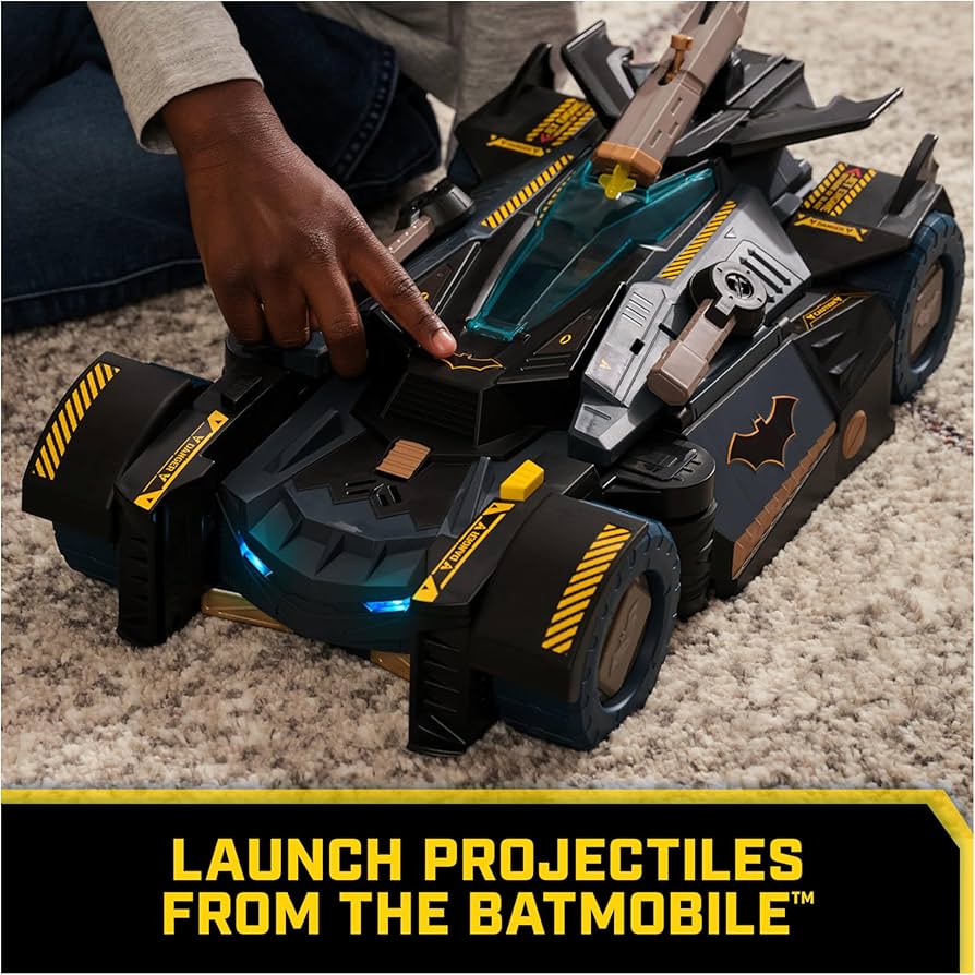 Amazon.com: DC Comics Batman, Ultimate Transforming Batmobile
