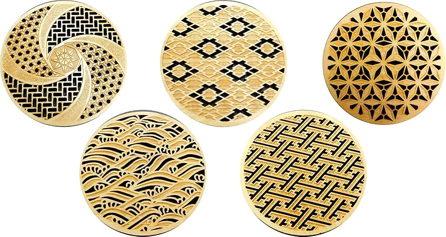 Amazon｜【純日本製】 高精度立体加工 和の伝統文様コースター (5枚組