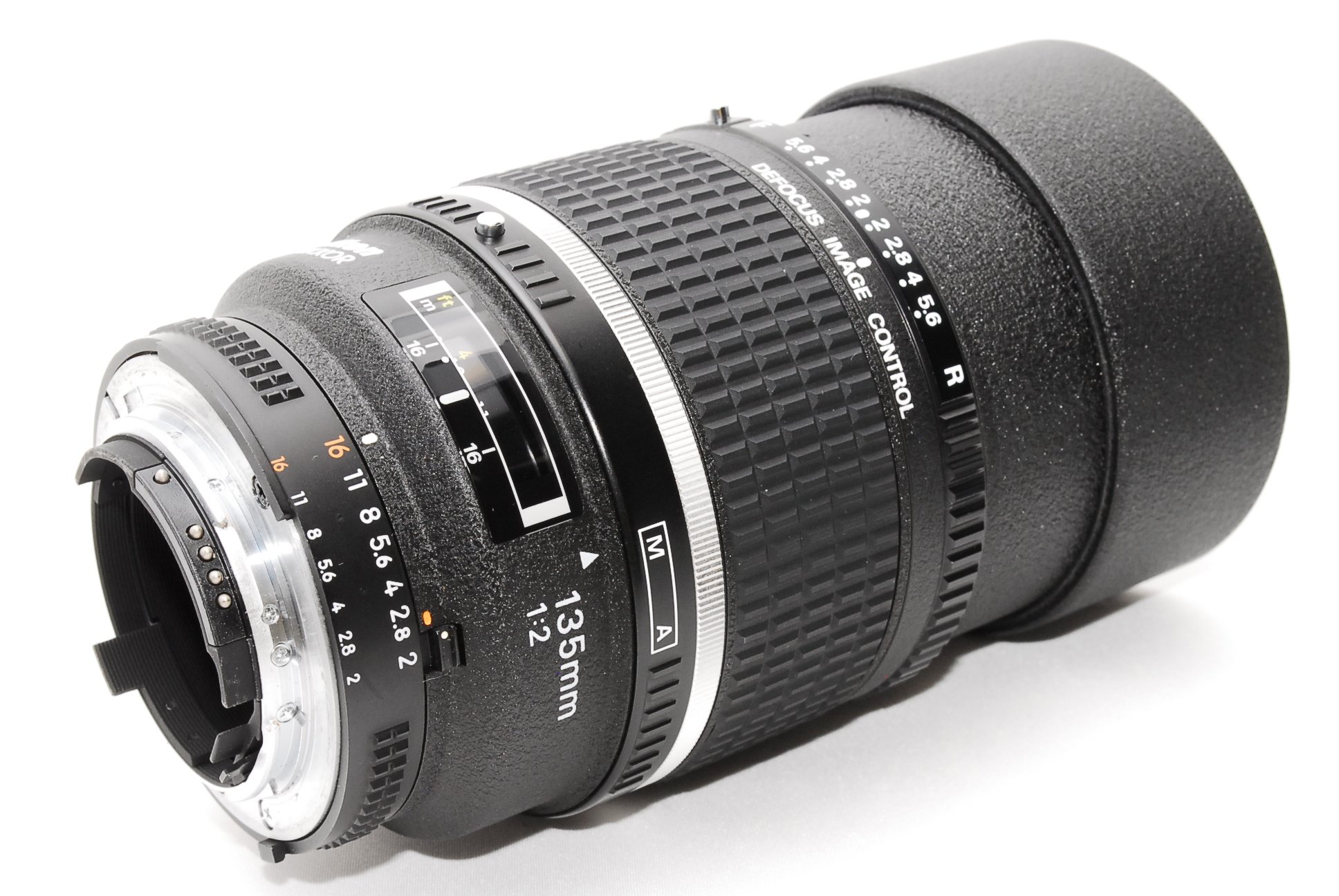 Amazon | Nikon ニコン AF DC-NIKKOR 135mm F2 | カメラ用交換レンズ 通販