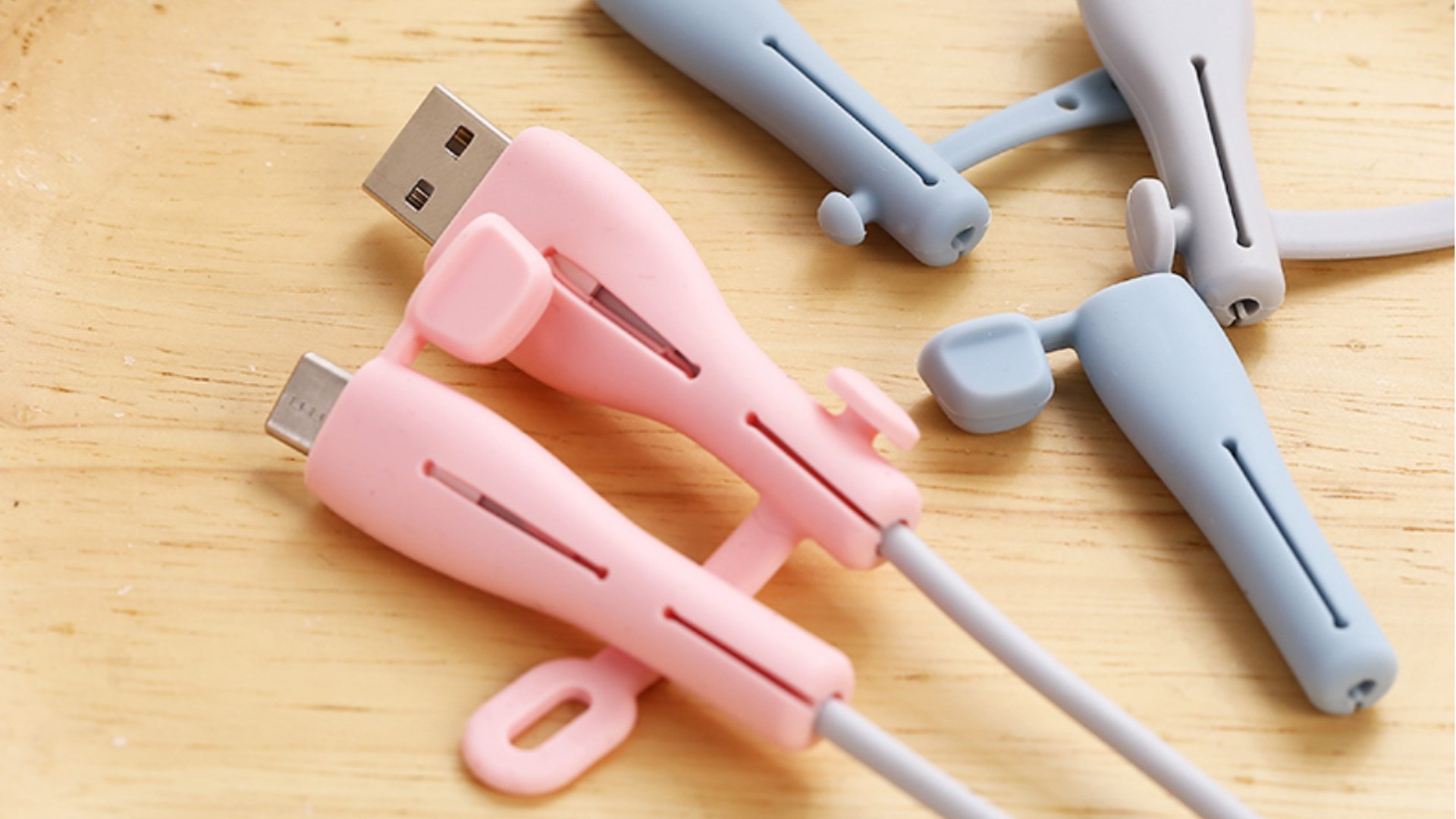 Amazon.co.jp: 充電ケーブル プロテクター 【NOUKAJU】 適用iPhone